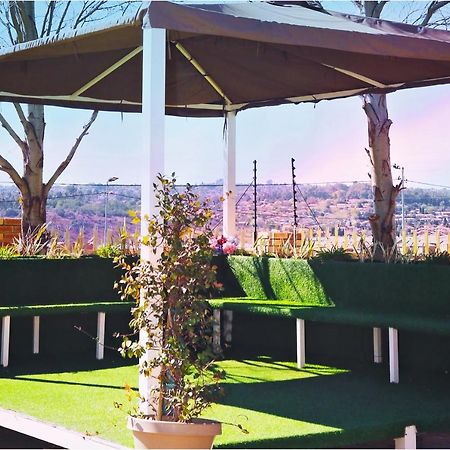 Eagle Nest Luxury Accommodation Roodepoort Eksteriør billede