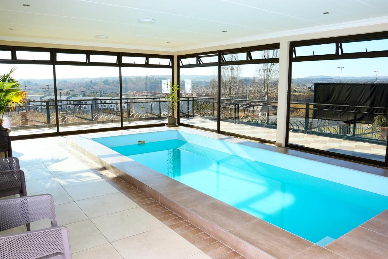 Eagle Nest Luxury Accommodation Roodepoort Eksteriør billede