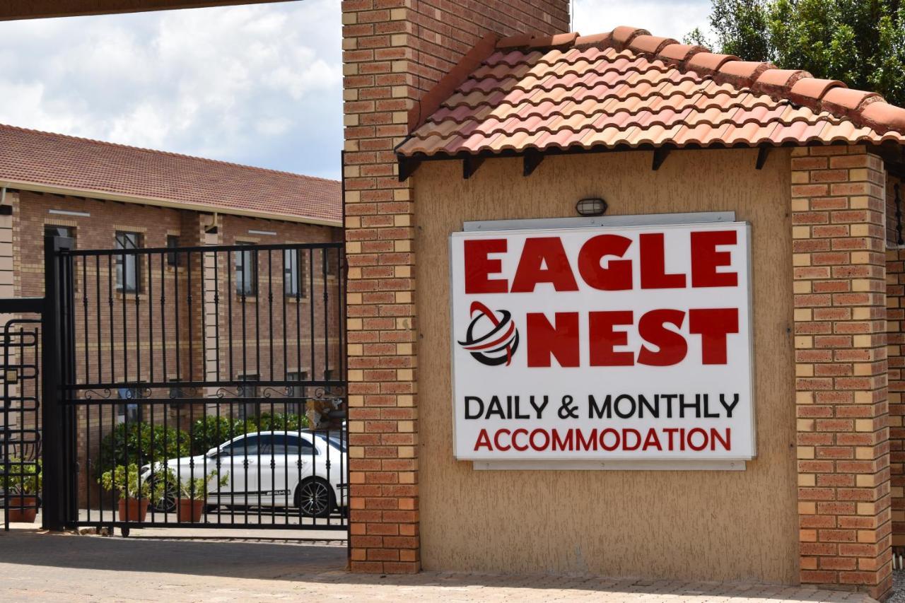 Eagle Nest Luxury Accommodation Roodepoort Eksteriør billede