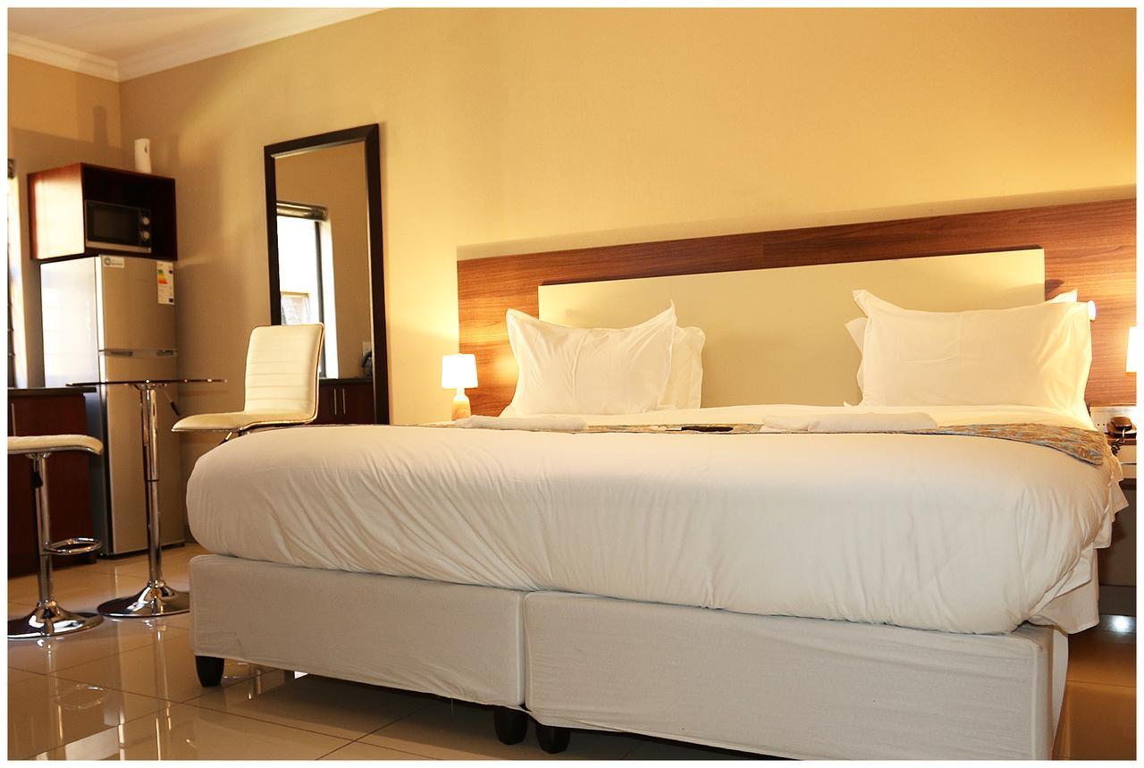 Eagle Nest Luxury Accommodation Roodepoort Eksteriør billede