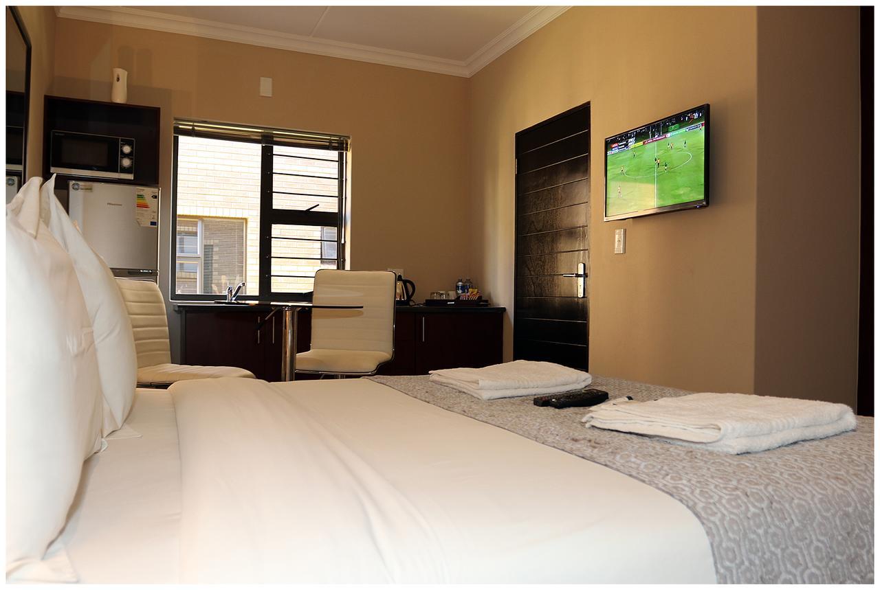 Eagle Nest Luxury Accommodation Roodepoort Eksteriør billede