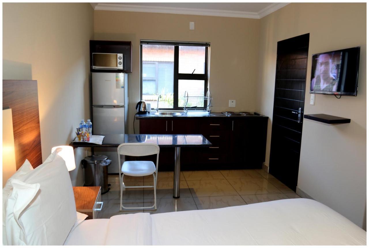 Eagle Nest Luxury Accommodation Roodepoort Eksteriør billede